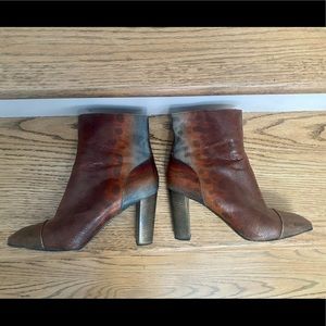 GORGEOUS DIERS VAN NOTEN ANKLE BOOTS